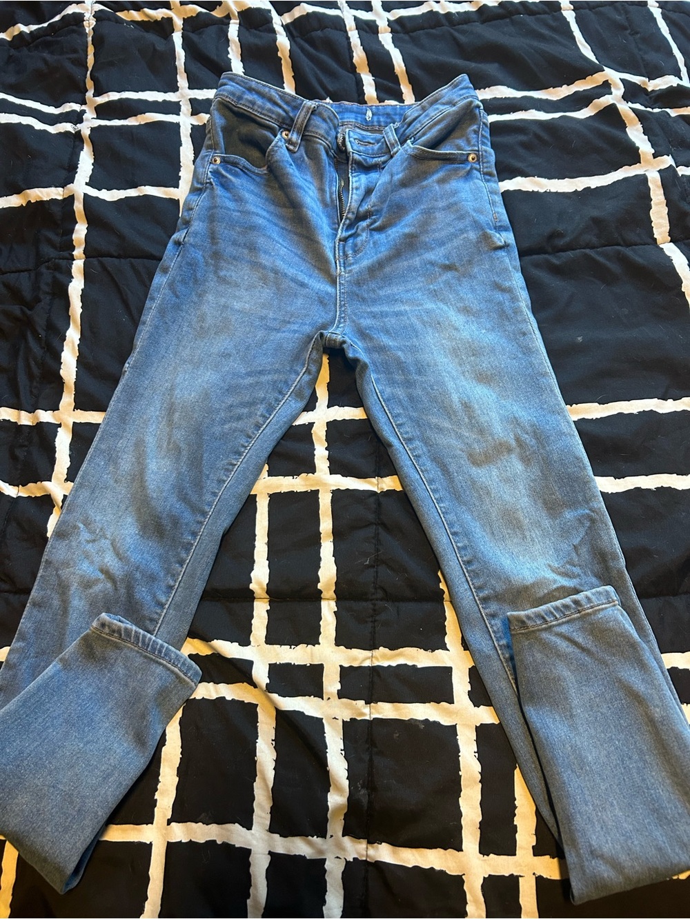 Skinny jeans